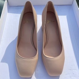 J crew beige heels size 6
